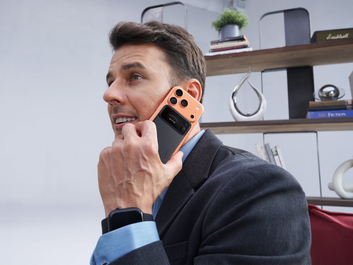 https://store.comu.com/cdn/shop/files/comulytic-note-pro-ai-recorder-pocket-sized-45-hour-battery.png?v=1782973972&width=1000