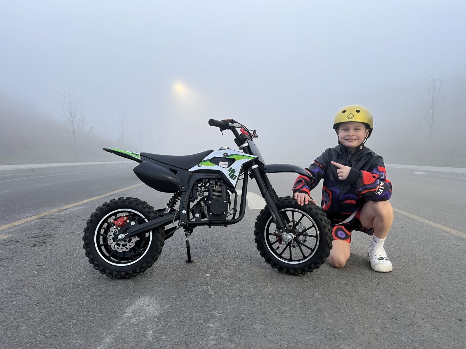 https://syxmoto.com/cdn/shop/files/ARC_67d471ab-57e0-465c-a38a-8b5ba78eb7b2.jpg?v=1774855248